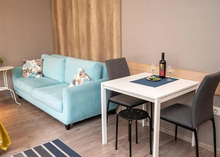 Apartament Seasons Iglika 2 *